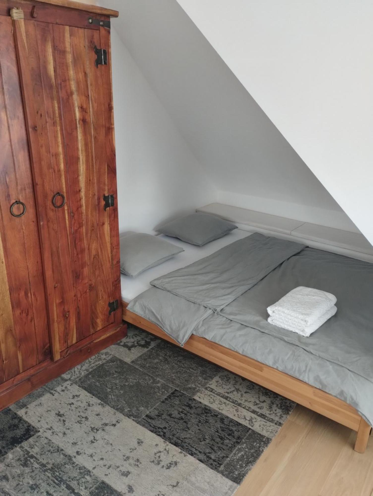 Attic Catnip * Pressburg